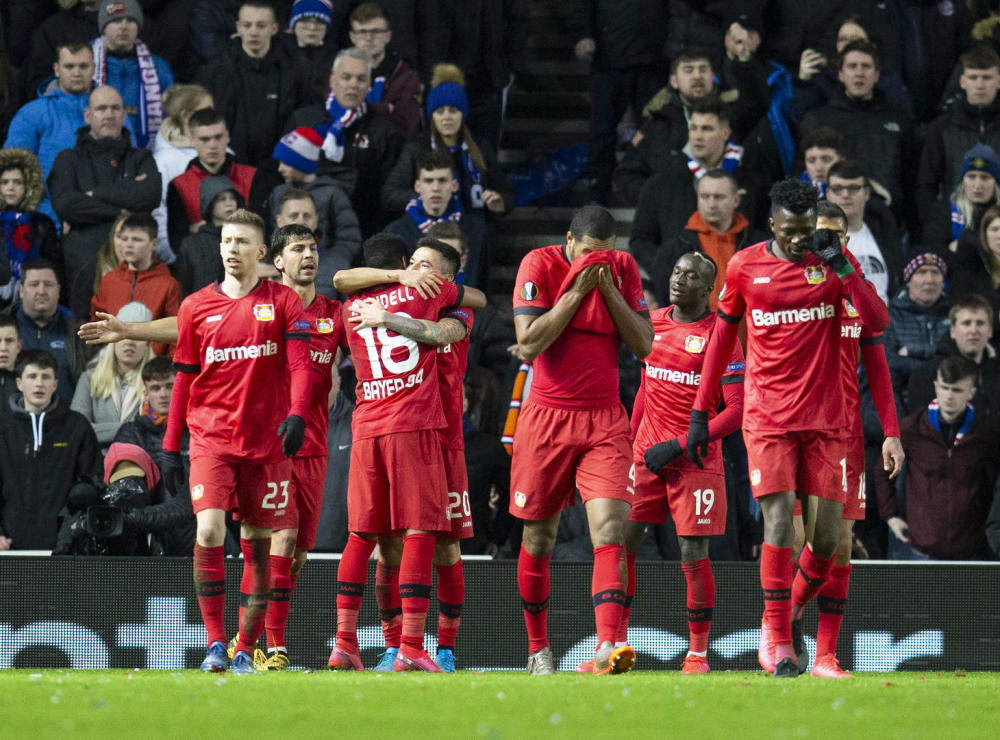  莱比锡红牛客场绝杀斯图加特展现顽强斗志  